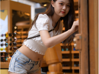 某宝花费168元买的共840G高清壁纸套图